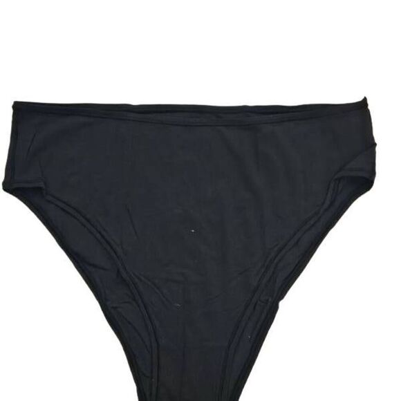 Skims panty Nwt - Picture 9 of 15